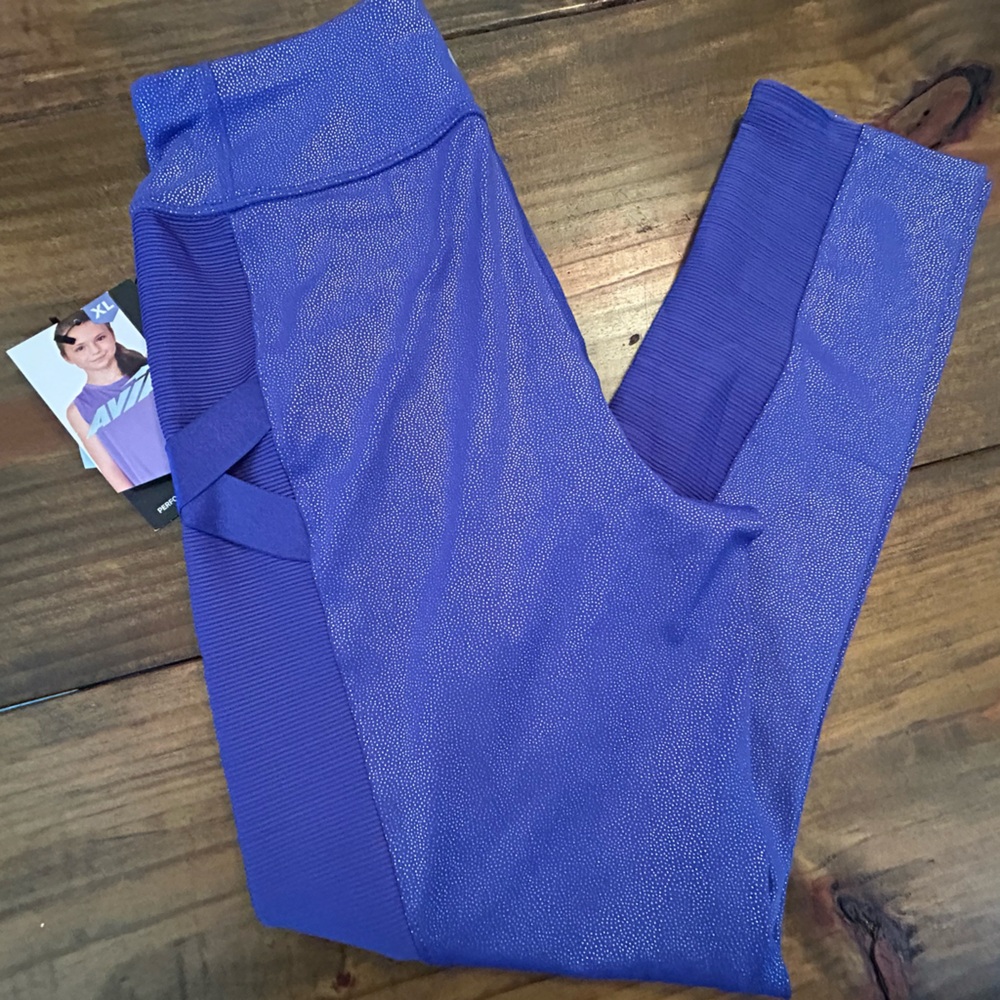 ✨ NWT✨Avia Kids Leggings in Purple